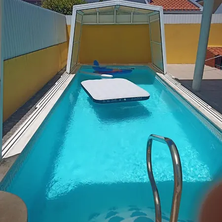 Bed & Breakfast The Throne