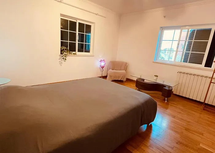 فندق مبيت وإفطار The Throne