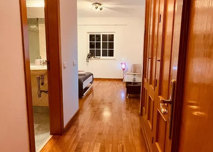 فندق مبيت وإفطار The Throne 3*